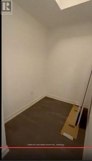 S621 - 8 Olympic Garden Drive, Toronto, Ontario M2M 0B9 - Photo 33 - C13689030