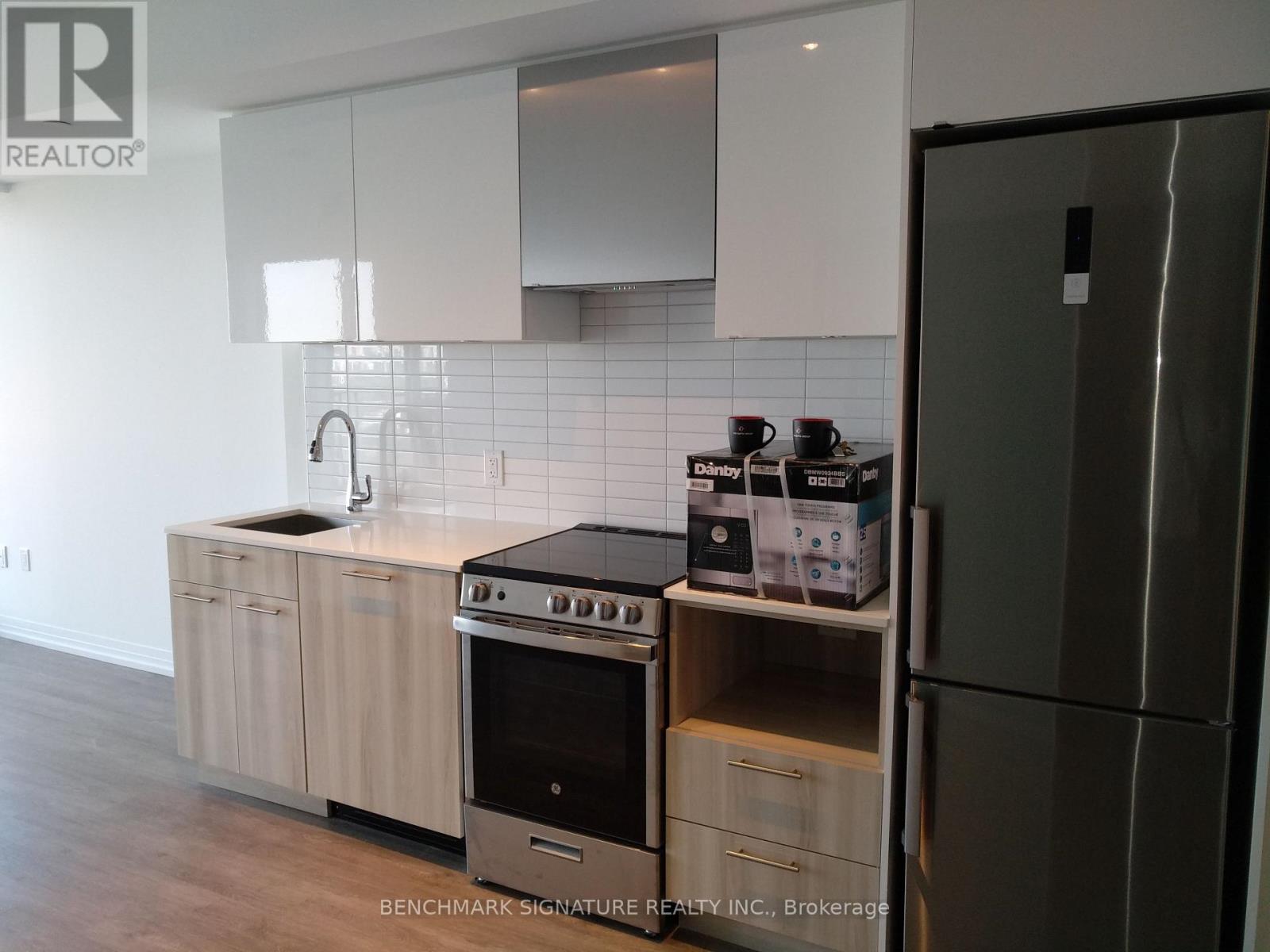 3214 - 251 Jarvis Street, Toronto, Ontario  M5B 0C3 - Photo 3 - C13689046