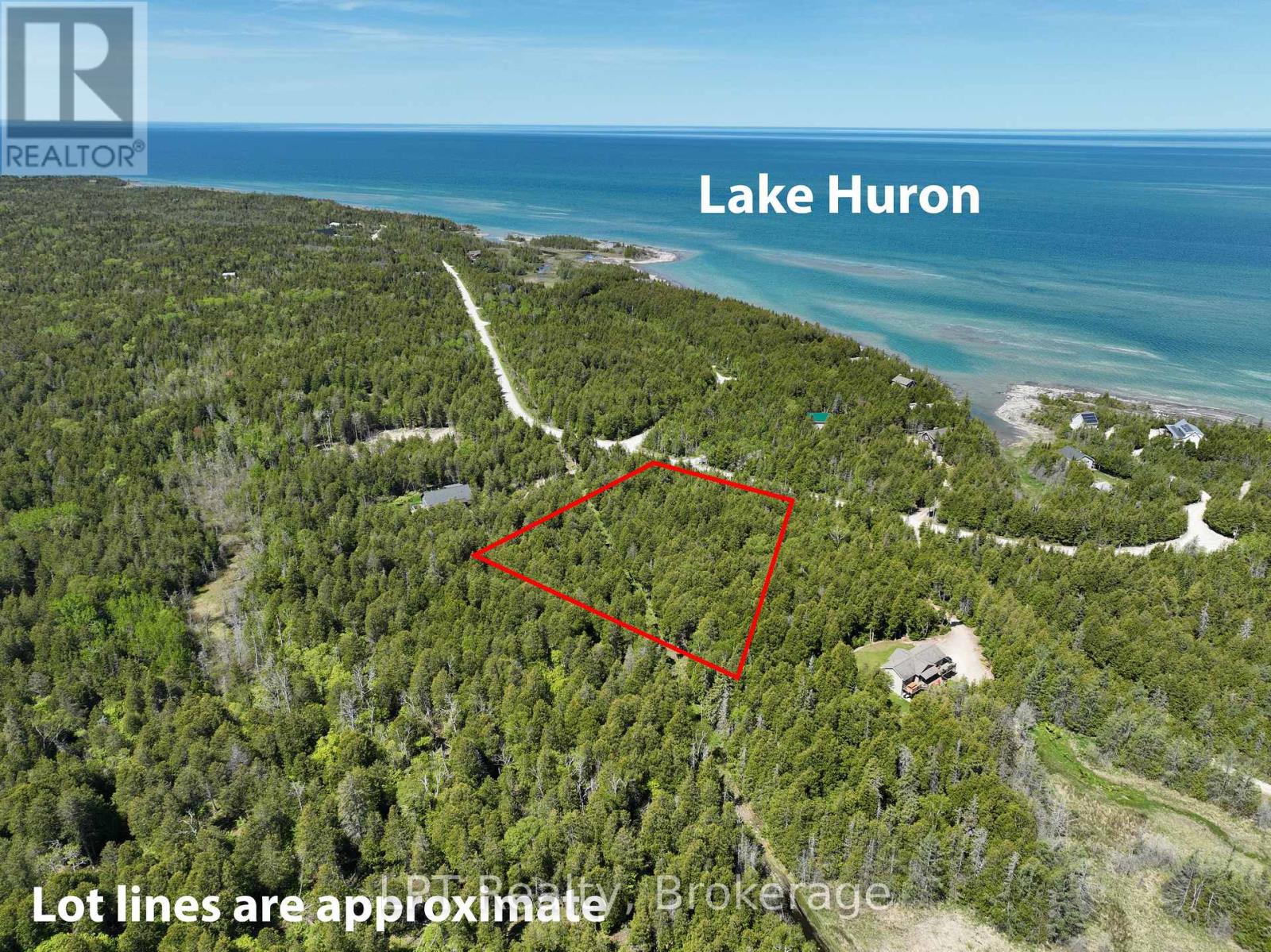 76 Myles Drive, Northern Bruce Peninsula, Ontario  N0H 1W0 - Photo 4 - X12994476