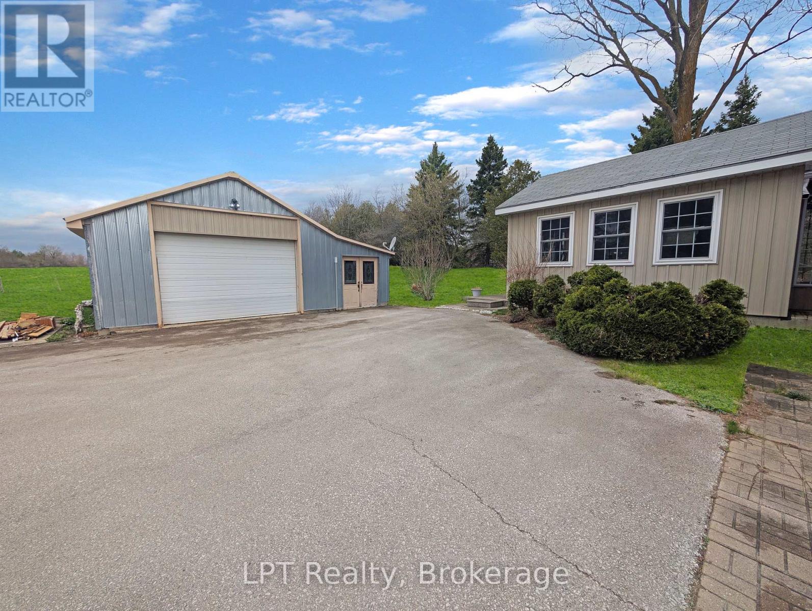 313238 Highway 6 Highway, West Grey, Ontario  N0G 1R0 - Photo 40 - X13005680