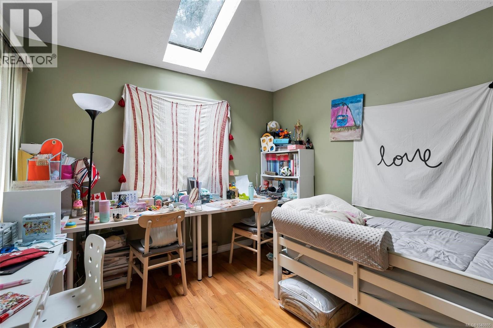 3410 Browning St, Saanich, British Columbia  V8P 4E1 - Photo 9 - 1040805