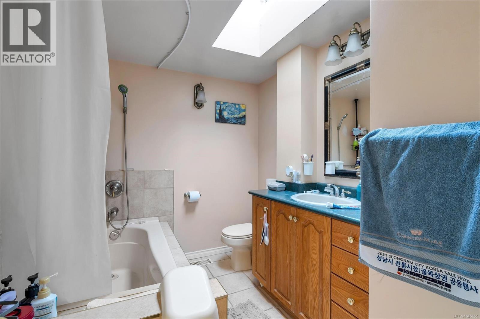 3410 Browning St, Saanich, British Columbia  V8P 4E1 - Photo 18 - 1040805