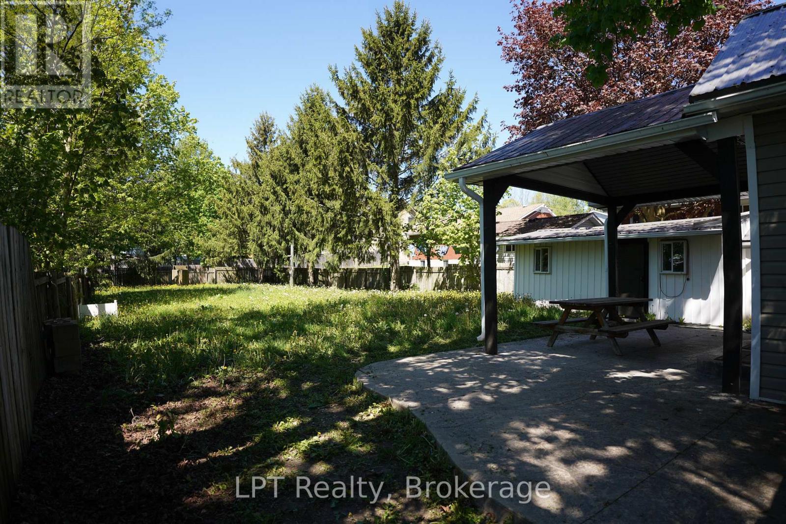 551 Louisa Street, West Grey, Ontario  N0G 1C0 - Photo 31 - X13161292