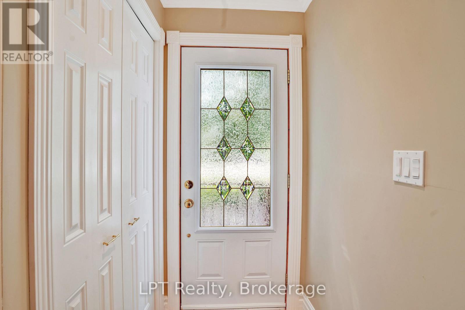 880 16th Street W, Georgian Bluffs, Ontario  N4K 6V5 - Photo 25 - X13466252