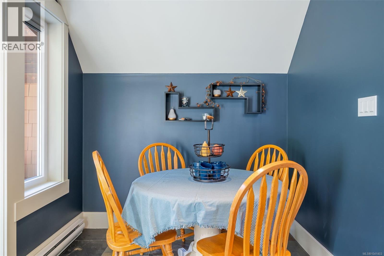 1660 Hedgerow Pl, North Saanich, British Columbia  V8L 6B2 - Photo 41 - 1041403