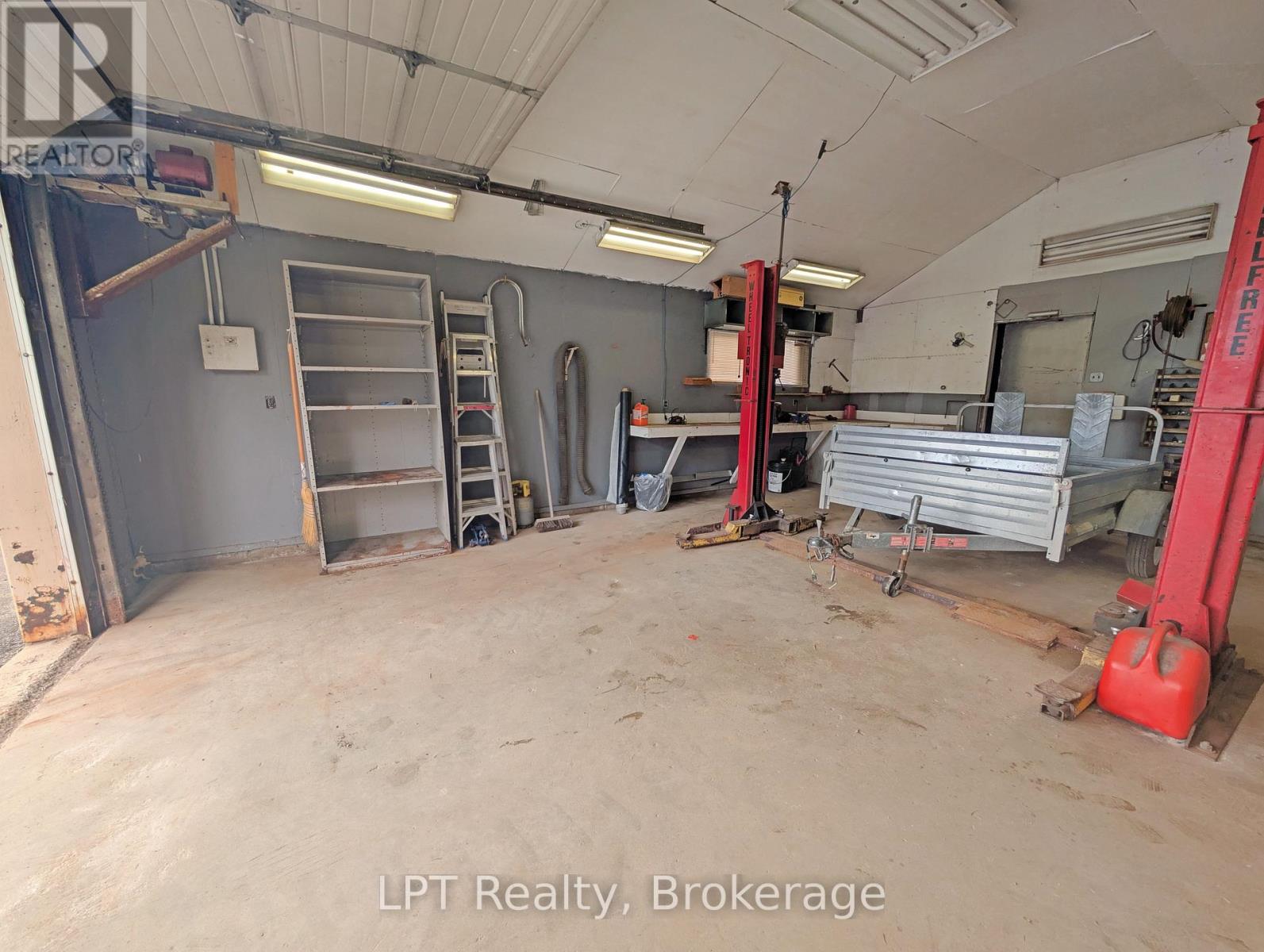 313238 Highway 6 Highway, West Grey, Ontario  N0G 1R0 - Photo 43 - X13005680