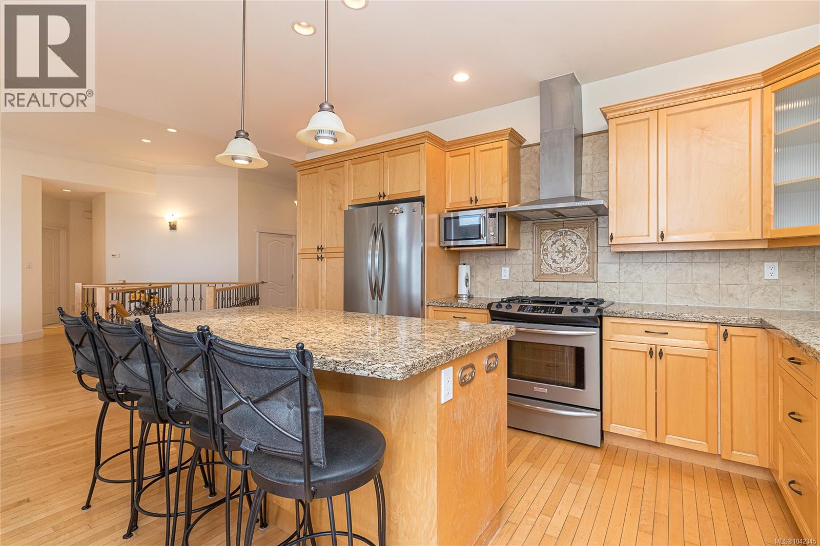 951 Seamist Rise, Saanich, British Columbia  V8Y 2B3 - Photo 14 - 1042345