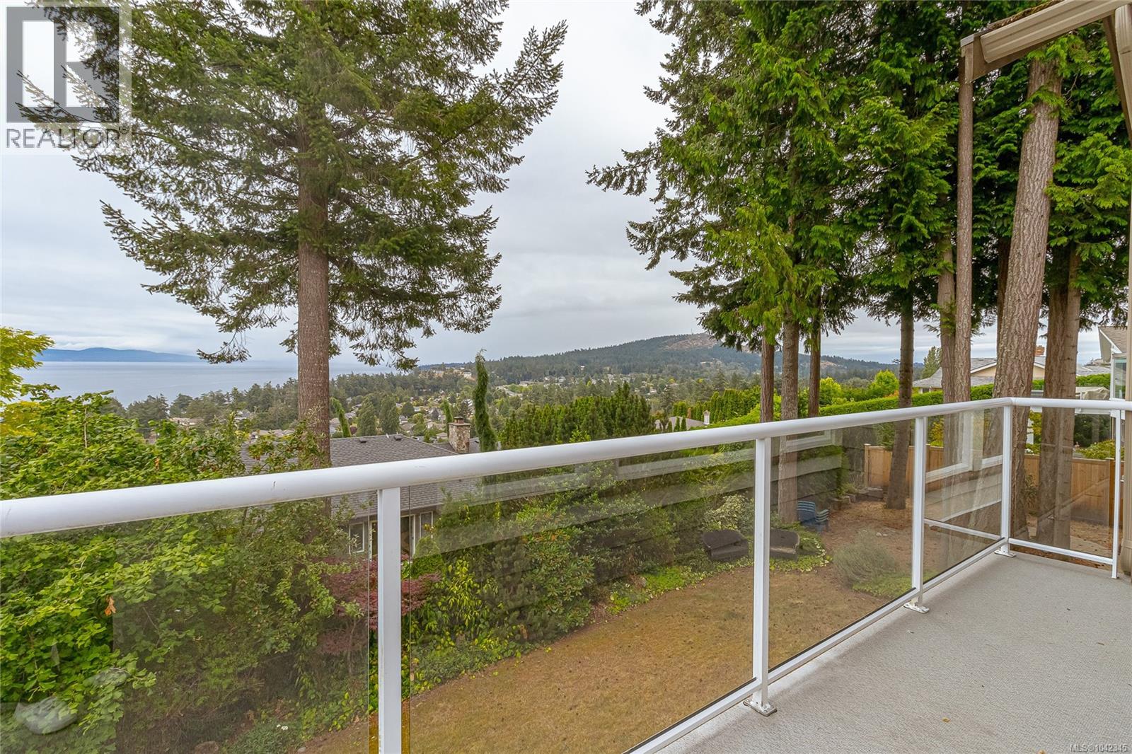 951 Seamist Rise, Saanich, British Columbia  V8Y 2B3 - Photo 36 - 1042345
