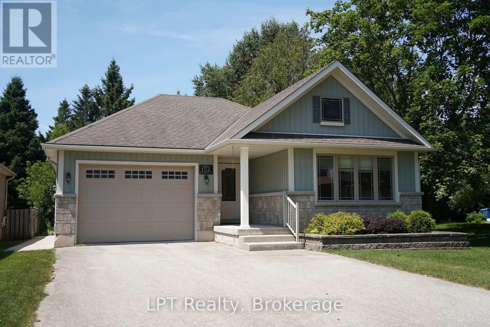 152 KINCARDINE STREET N, West Grey, Ontario