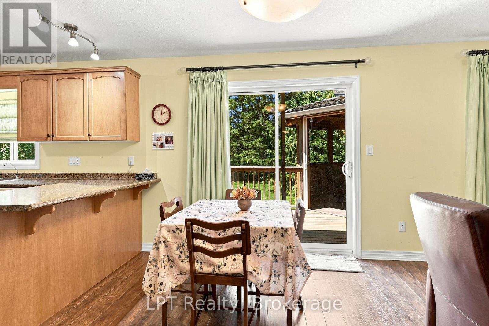 152 Kincardine Street N, West Grey, Ontario  N0G 1R0 - Photo 23 - X13570692