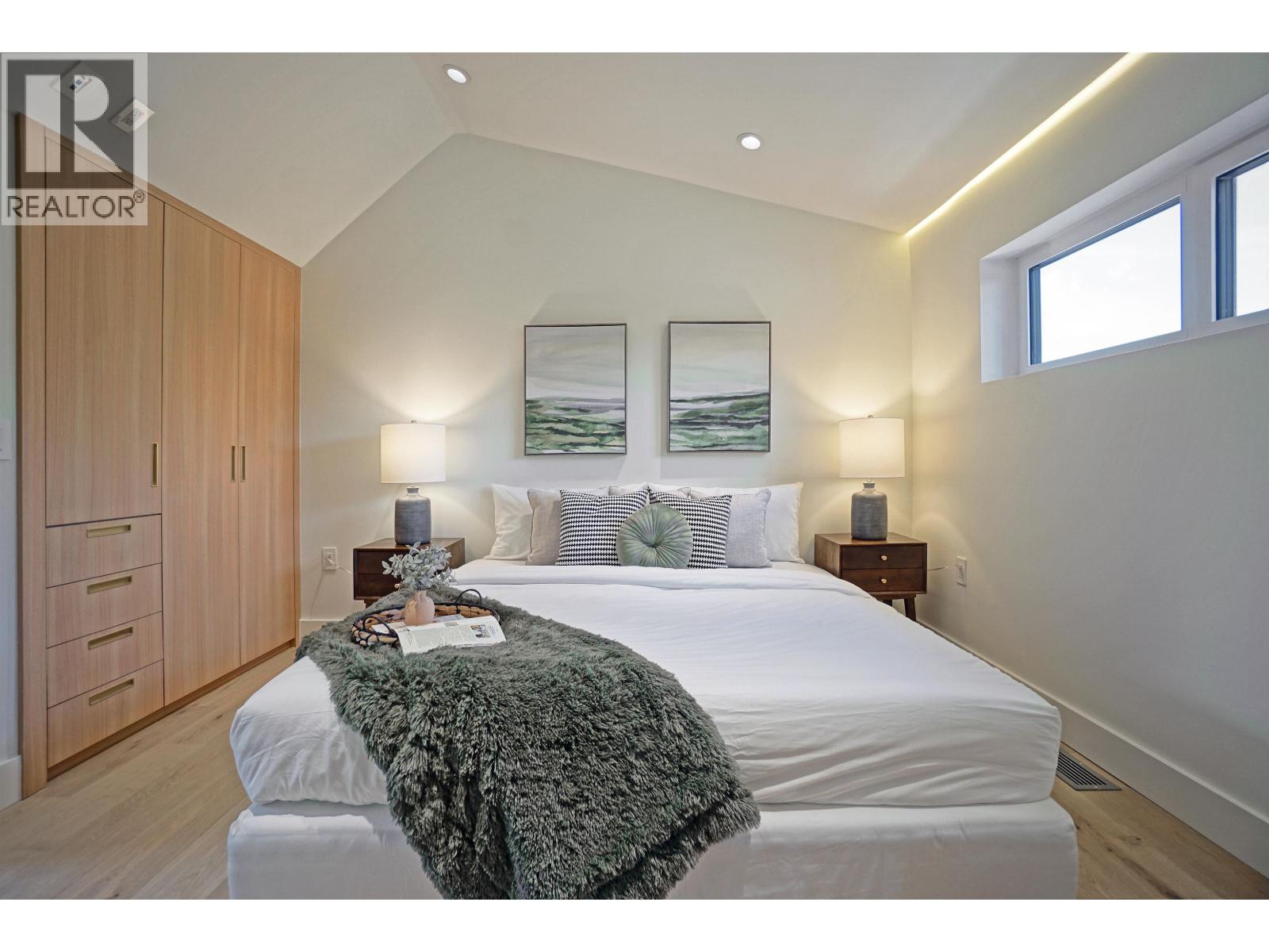 1 3315 W 10th Street, Vancouver, British Columbia  V6R 2E5 - Photo 17 - R3156895