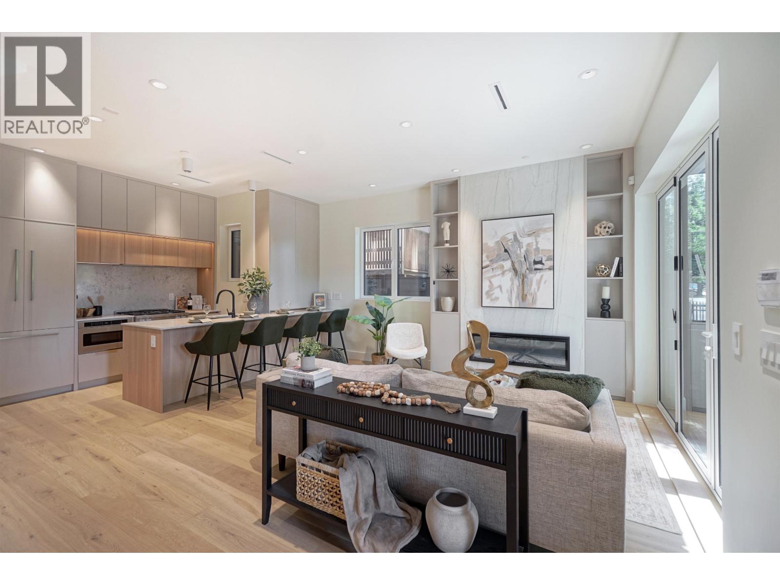 1 3315 W 10th Street, Vancouver, British Columbia  V6R 2E5 - Photo 4 - R3156895