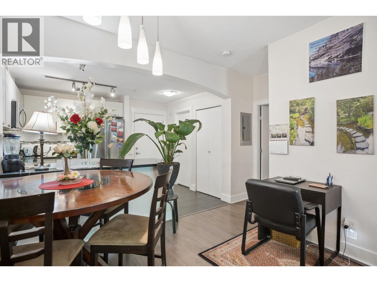 107 7478 Byrnepark Walk, Burnaby, British Columbia  V3N 0B5 - Photo 8 - R3156897