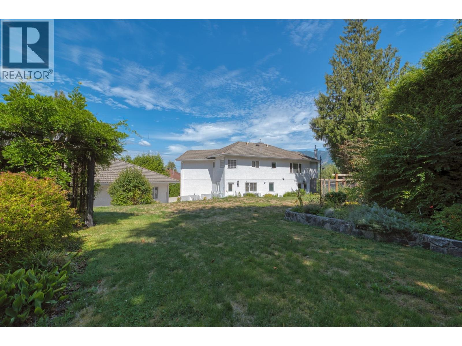 6453 N Gale Avenue, Sechelt, British Columbia  V7Z 0L1 - Photo 36 - R3156883