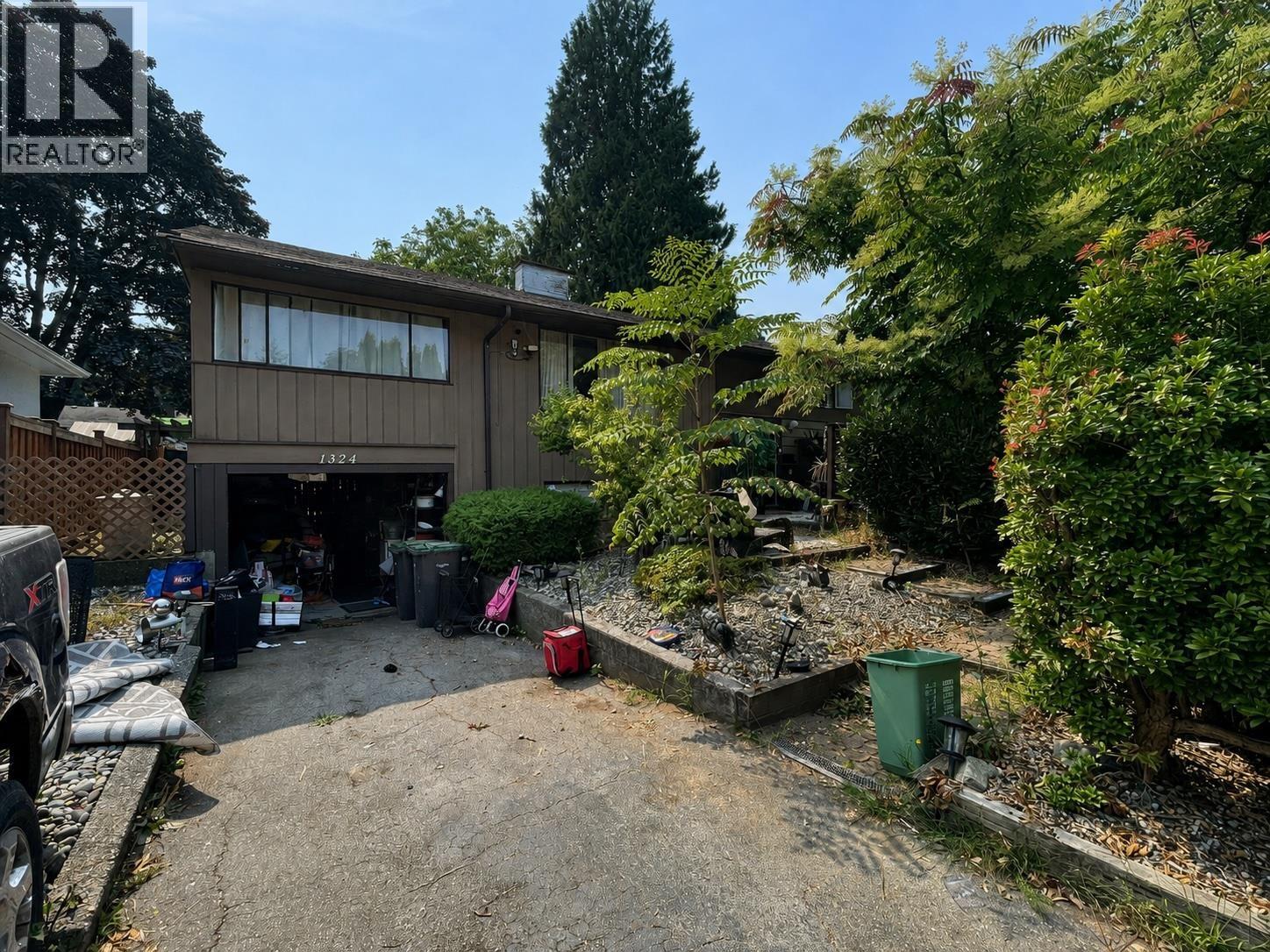 1324 WILLOW WAY, Coquitlam, British Columbia