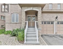 BSMT - 300 WOODSPRING AVENUE, Newmarket, Ontario