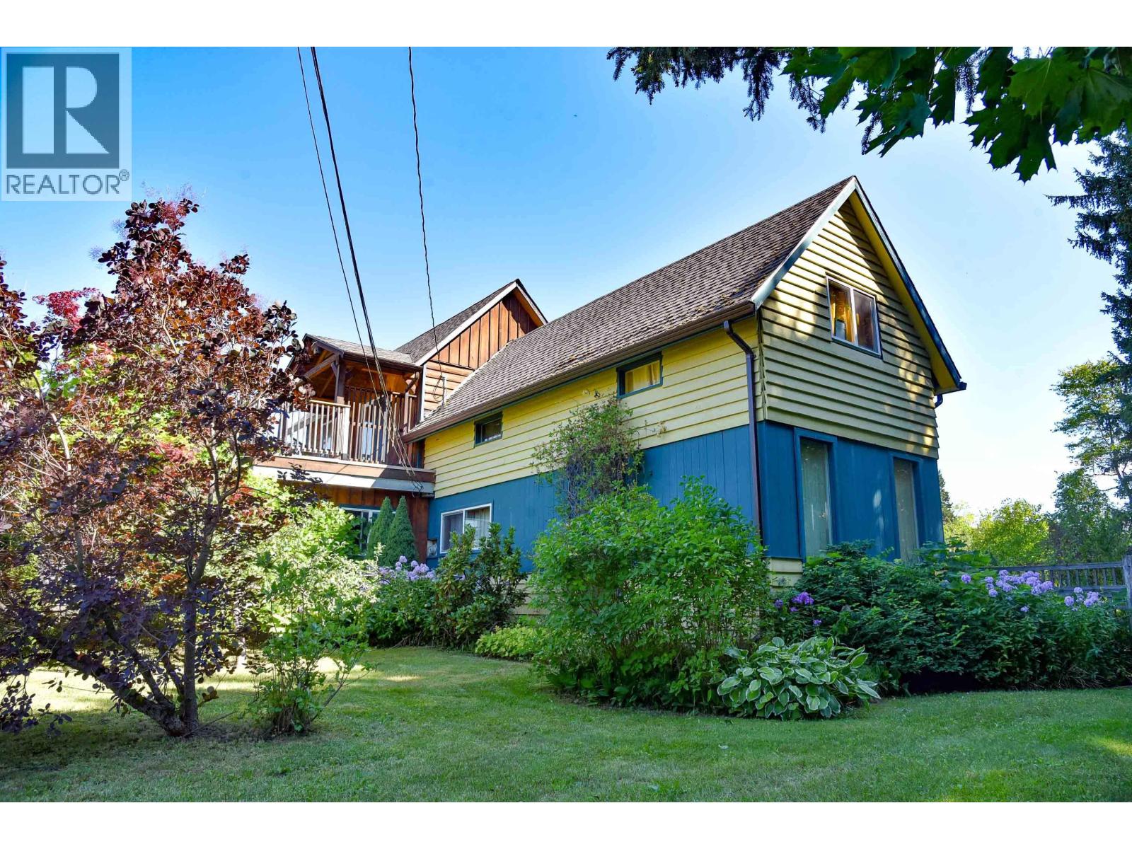2502 Kenney Street, Terrace, British Columbia  V8G 3E3 - Photo 2 - R3156478
