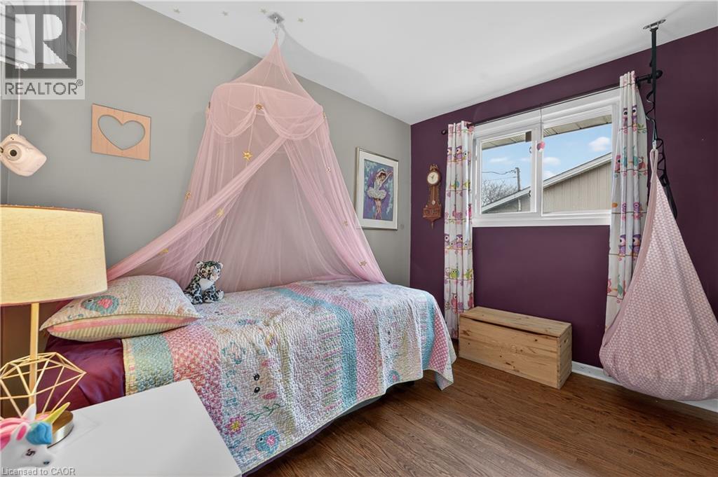 79 Prince Charles Drive, St. Catharines, Ontario  L2N 3Y8 - Photo 12 - 40848403