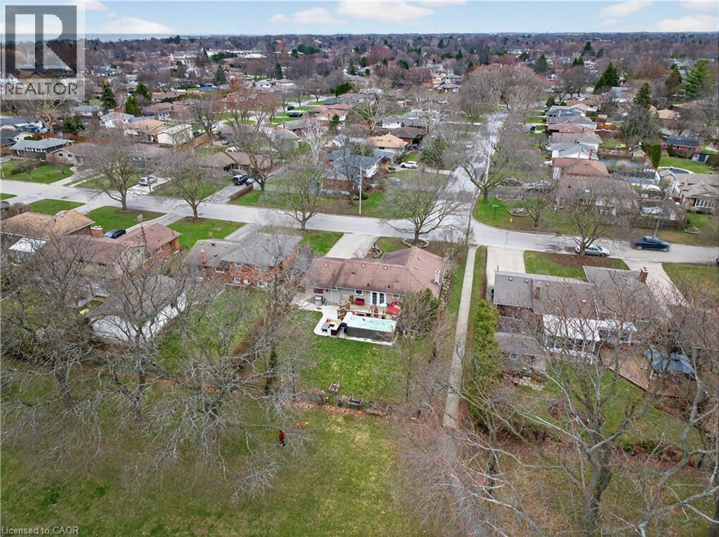 79 Prince Charles Drive, St. Catharines, Ontario  L2N 3Y8 - Photo 31 - 40848403