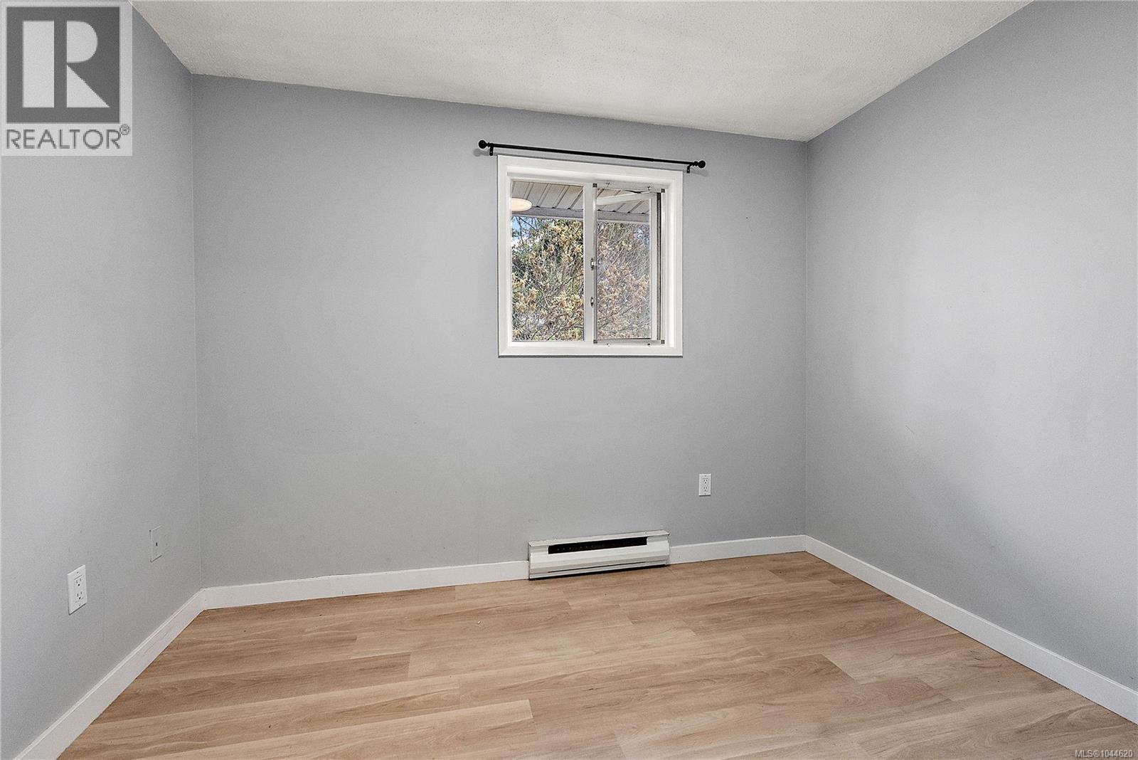 101 724 Sea Terr, Victoria, British Columbia V9A 3R6 - Photo 17 - 1044620