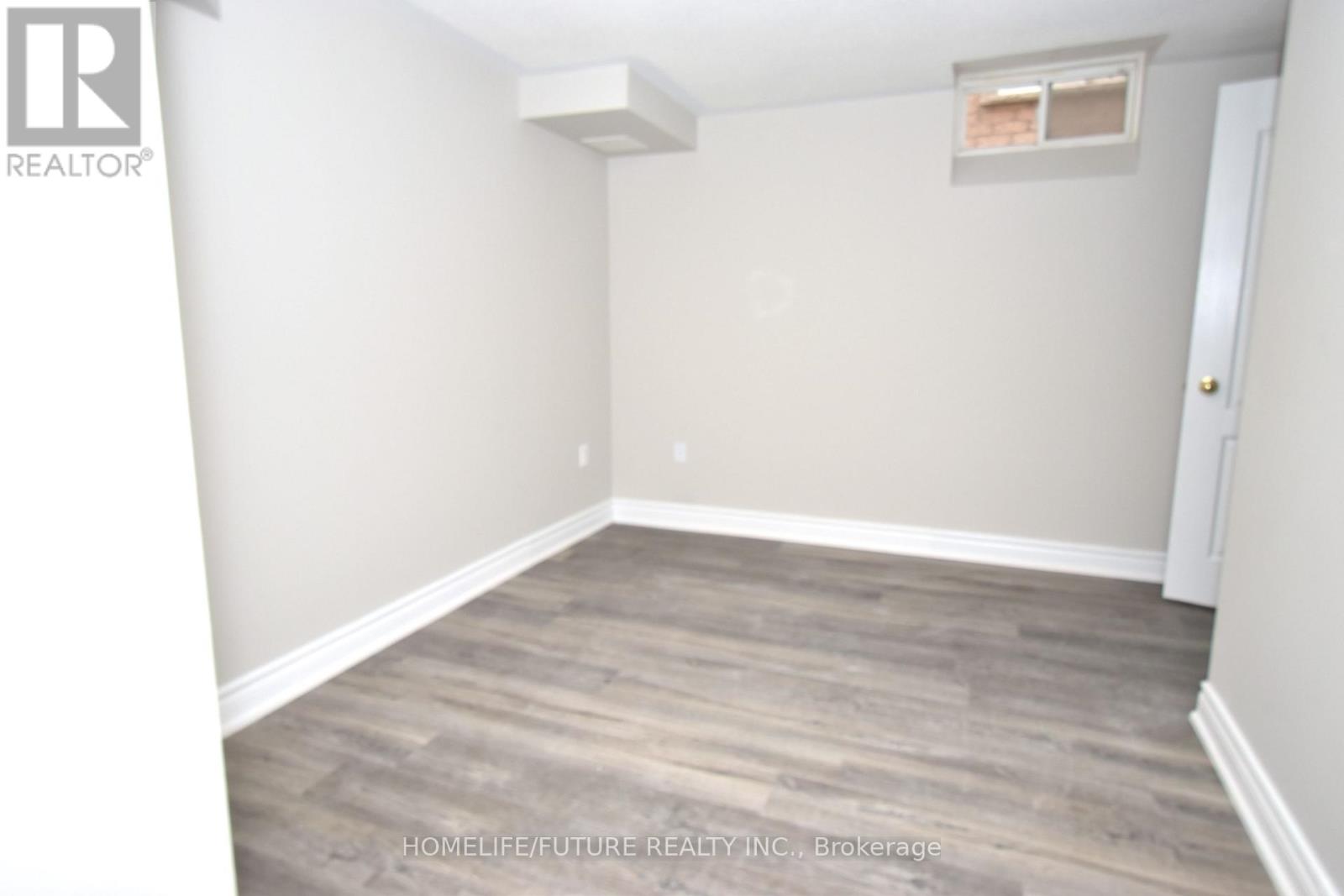 626 Highglen Avenue, Markham, Ontario  L3S 4P6 - Photo 13 - N13688136