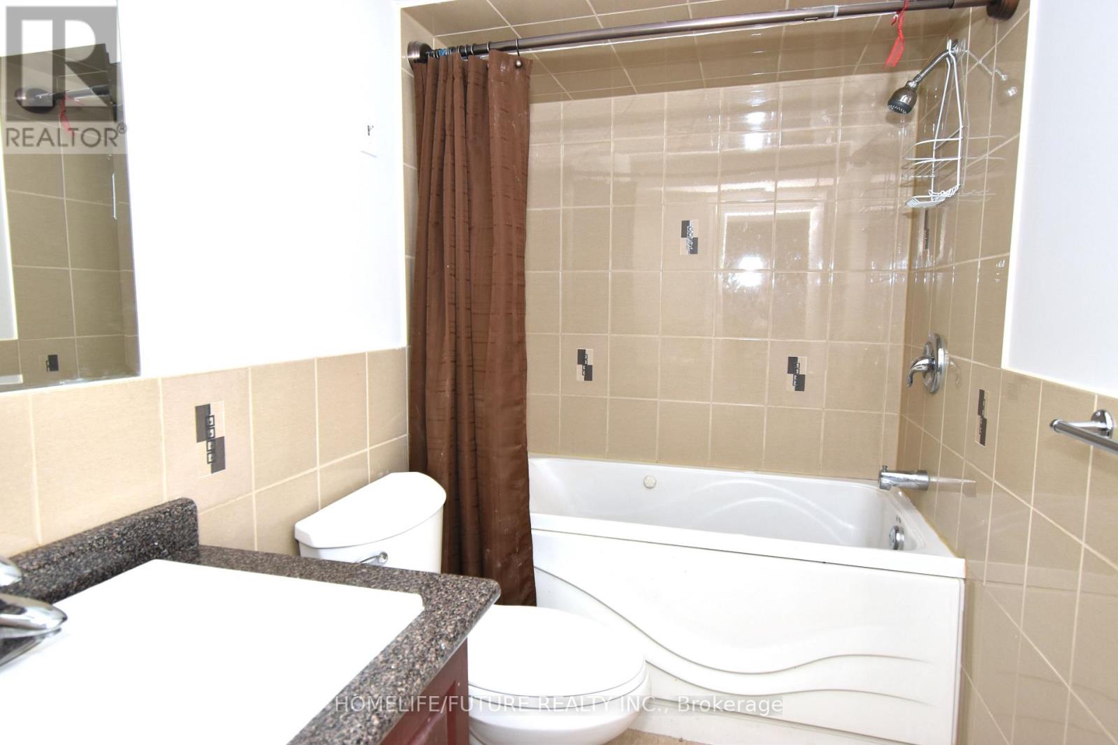 626 Highglen Avenue, Markham, Ontario  L3S 4P6 - Photo 18 - N13688136