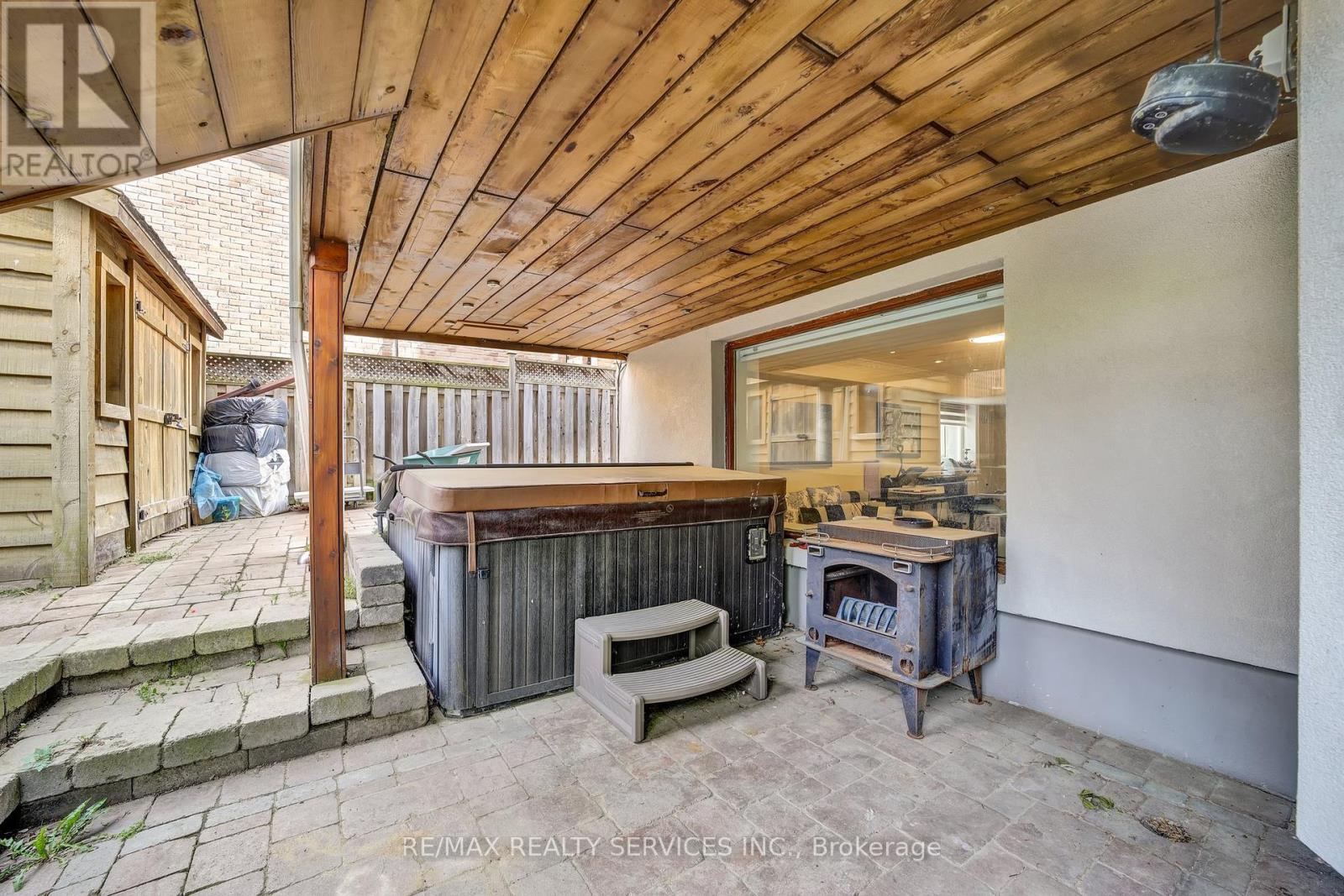 247 Sand Road, East Gwillimbury, Ontario  L9N 1K1 - Photo 31 - N13685262