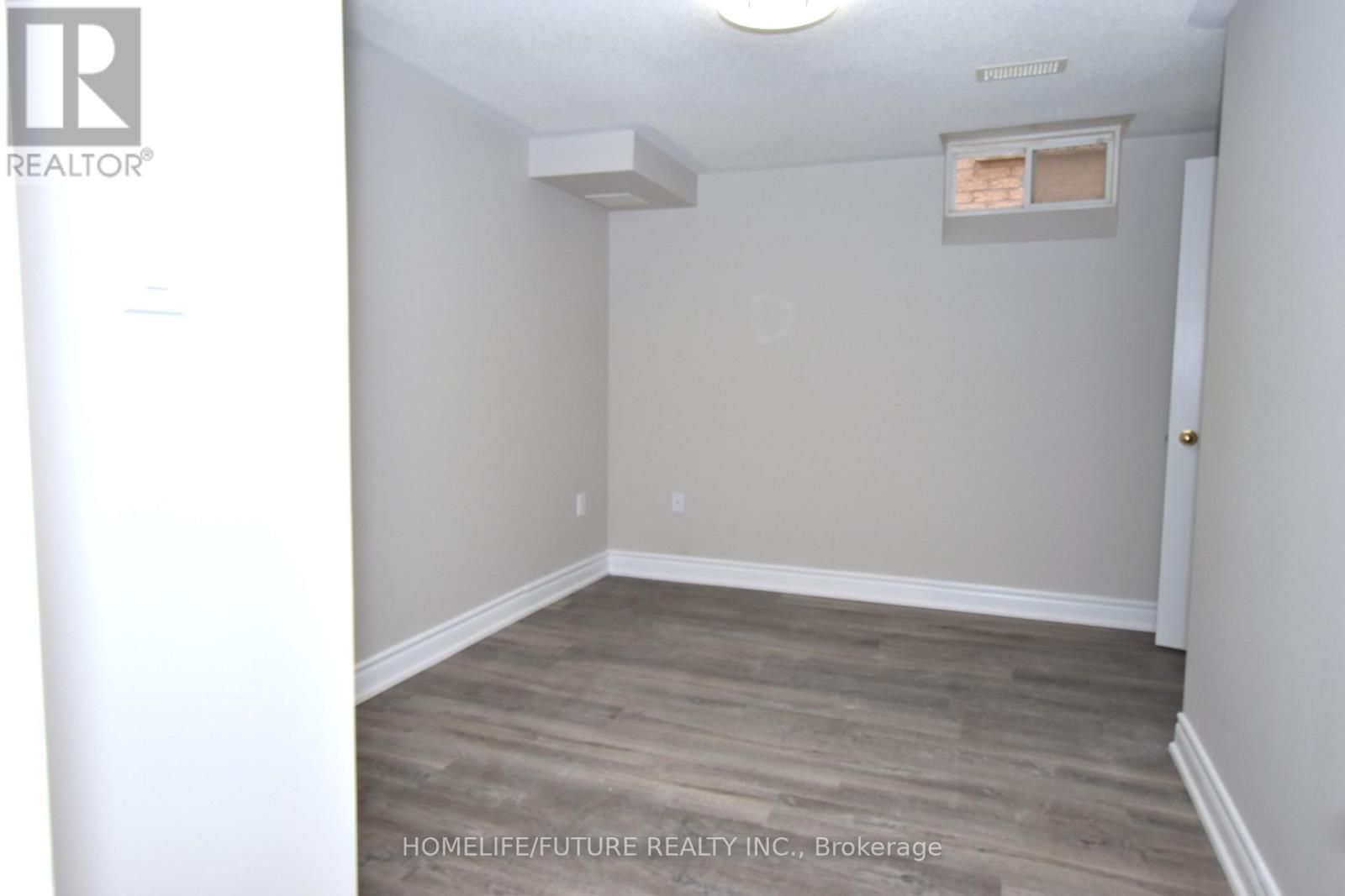 626 Highglen Avenue, Markham, Ontario  L3S 4P6 - Photo 12 - N13688136