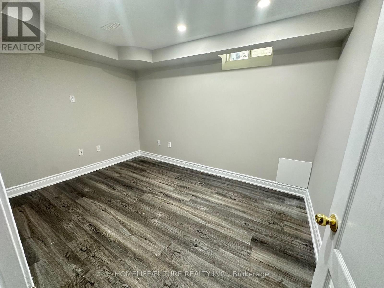 626 Highglen Avenue, Markham, Ontario  L3S 4P6 - Photo 21 - N13688136