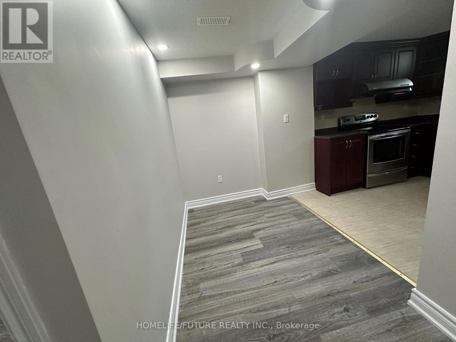 626 Highglen Avenue, Markham, Ontario  L3S 4P6 - Photo 8 - N13688136