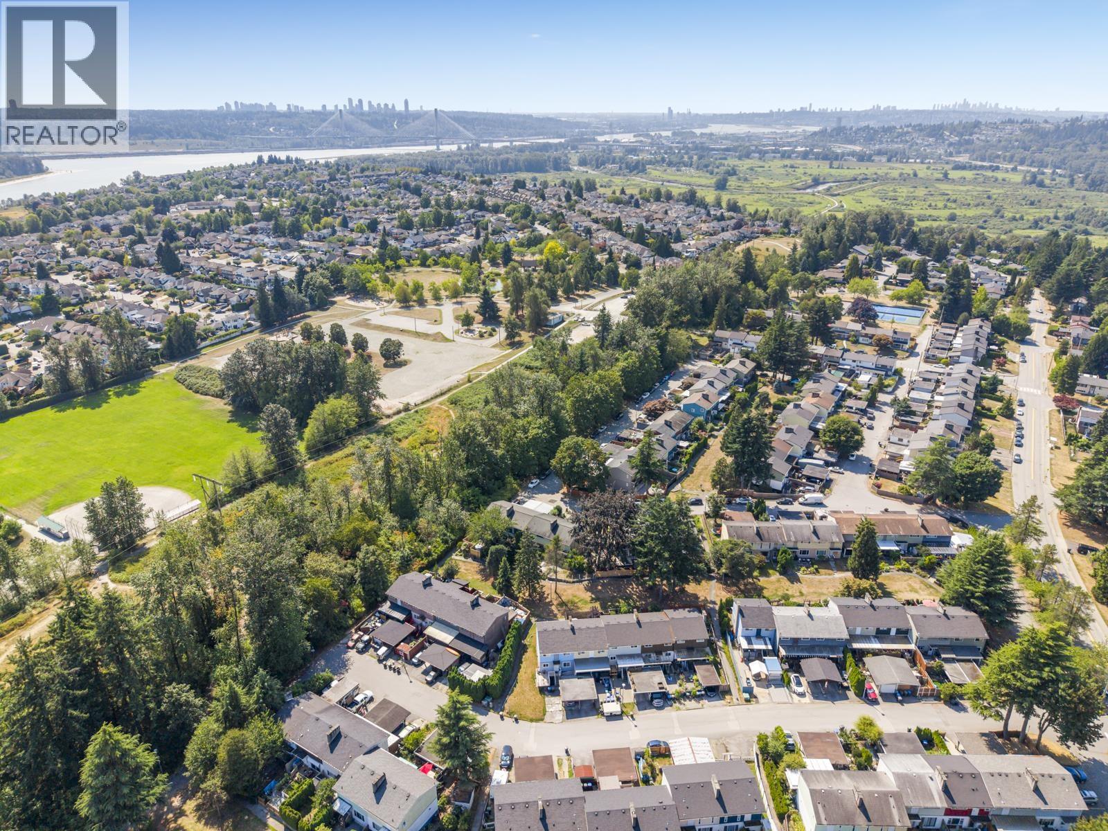1310 Tina Way Way, Port Coquitlam, British Columbia  V3C 2V3 - Photo 36 - R3155896