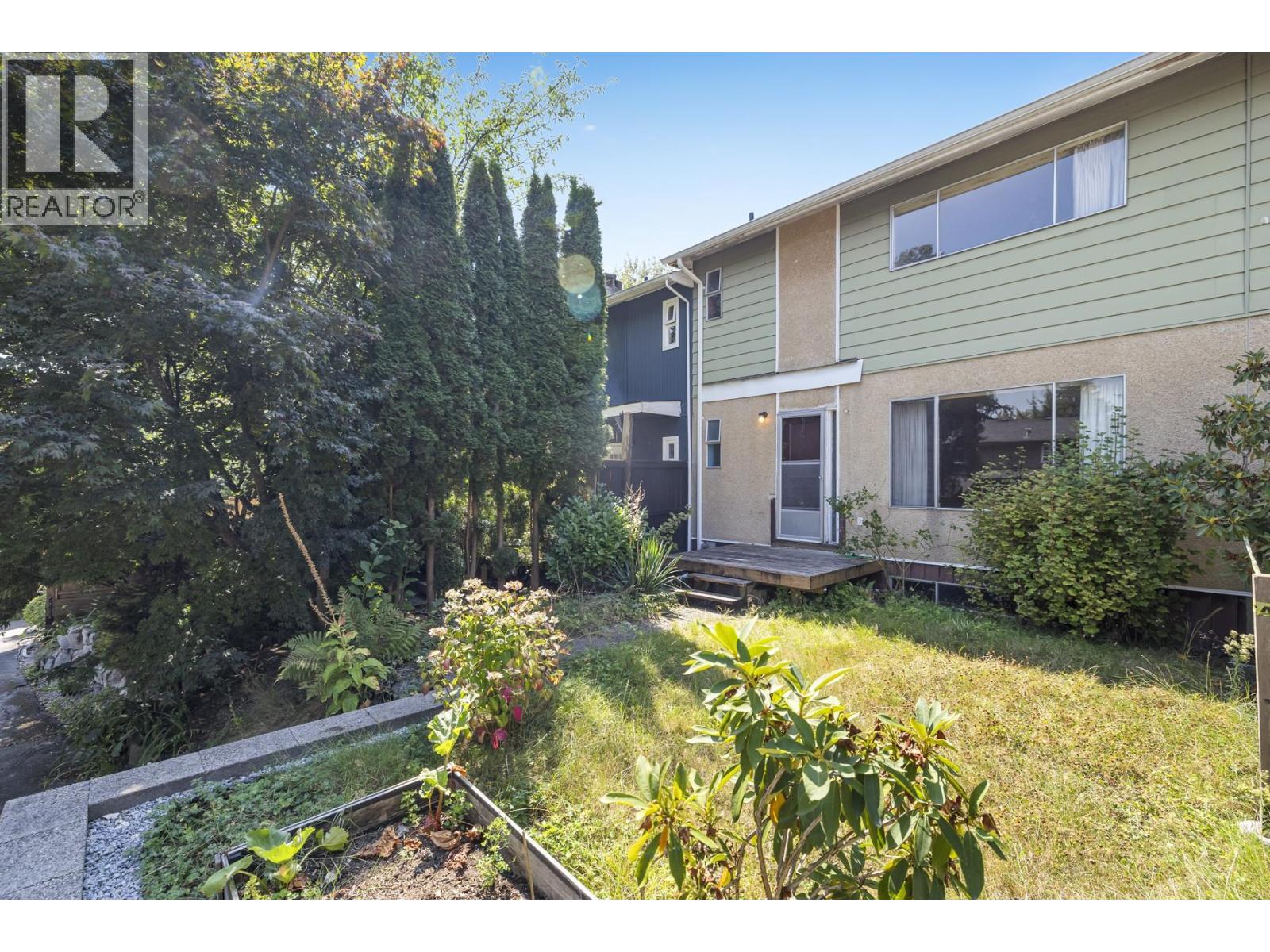 1310 Tina Way Way, Port Coquitlam, British Columbia  V3C 2V3 - Photo 2 - R3155896