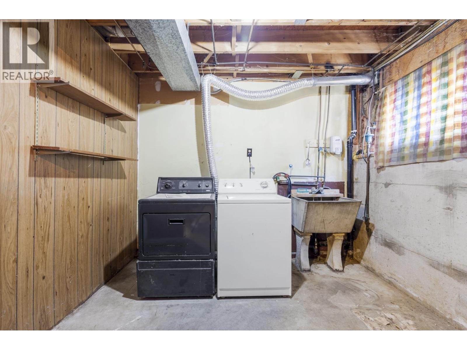 1310 Tina Way Way, Port Coquitlam, British Columbia  V3C 2V3 - Photo 26 - R3155896