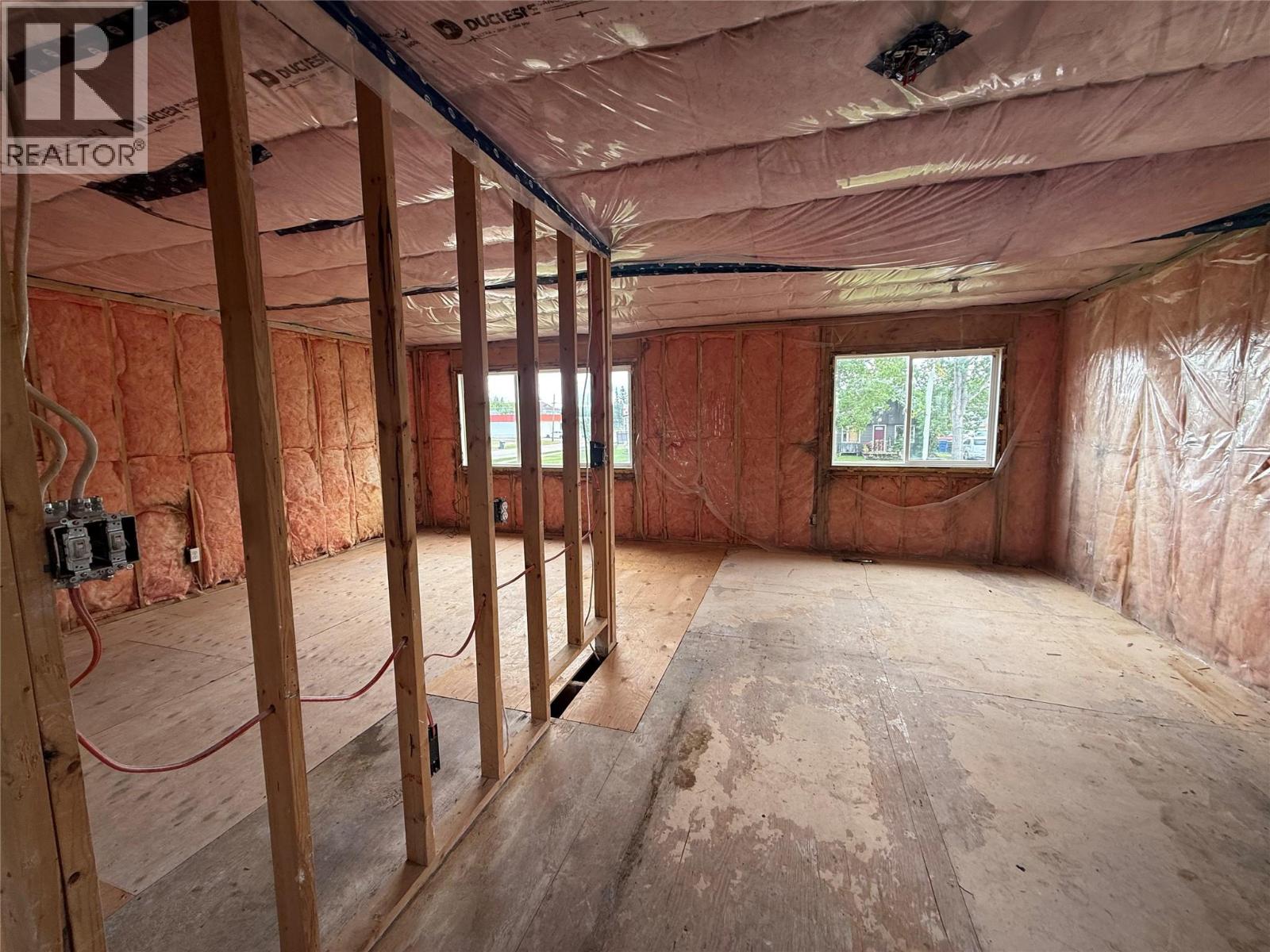 5016 51 Avenue, Pouce Coupe, British Columbia  V1G 2C0 - Photo 4 - 10397843