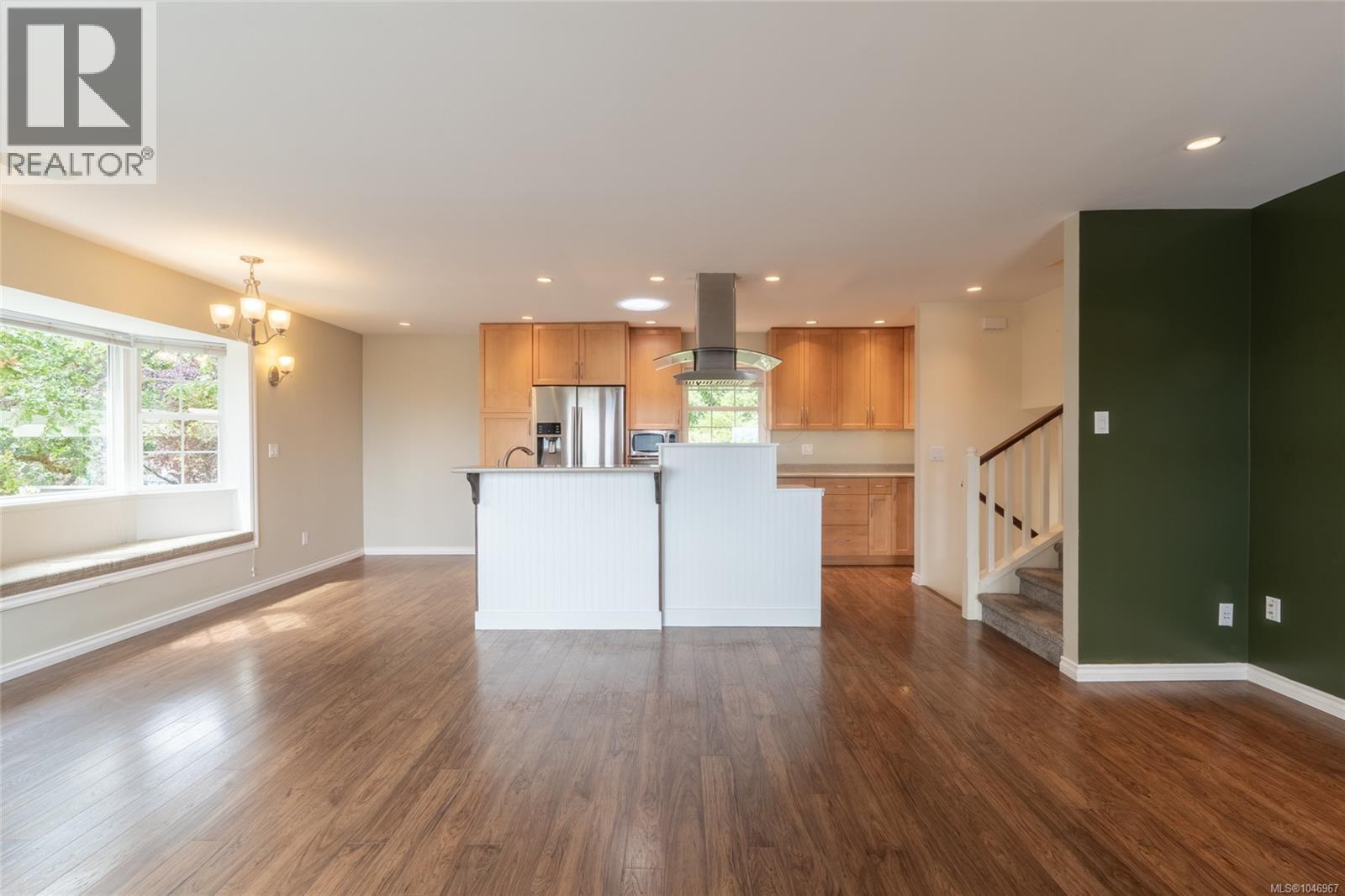 253/255 Heddle Ave, View Royal, British Columbia  V9B 1T9 - Photo 20 - 1046967