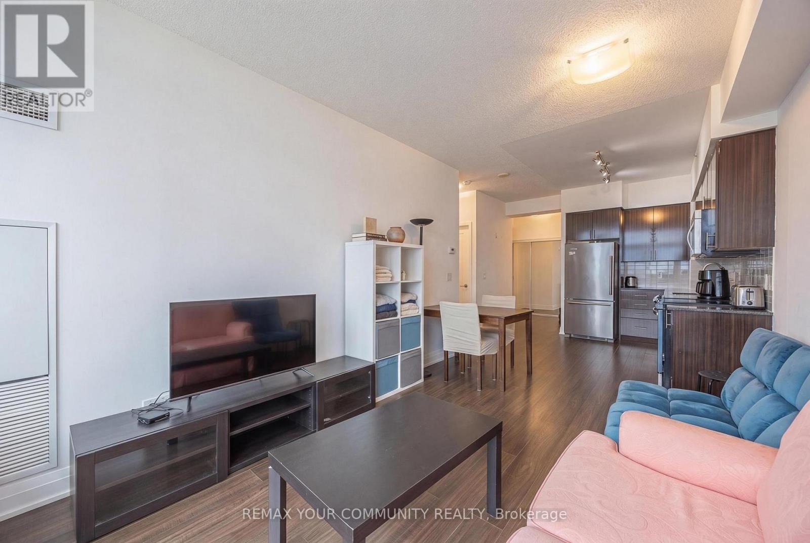 1601 - 75 North Park Road, Vaughan (Beverley Glen), Ontario  L4J 0H8 - Photo 8 - N13460220