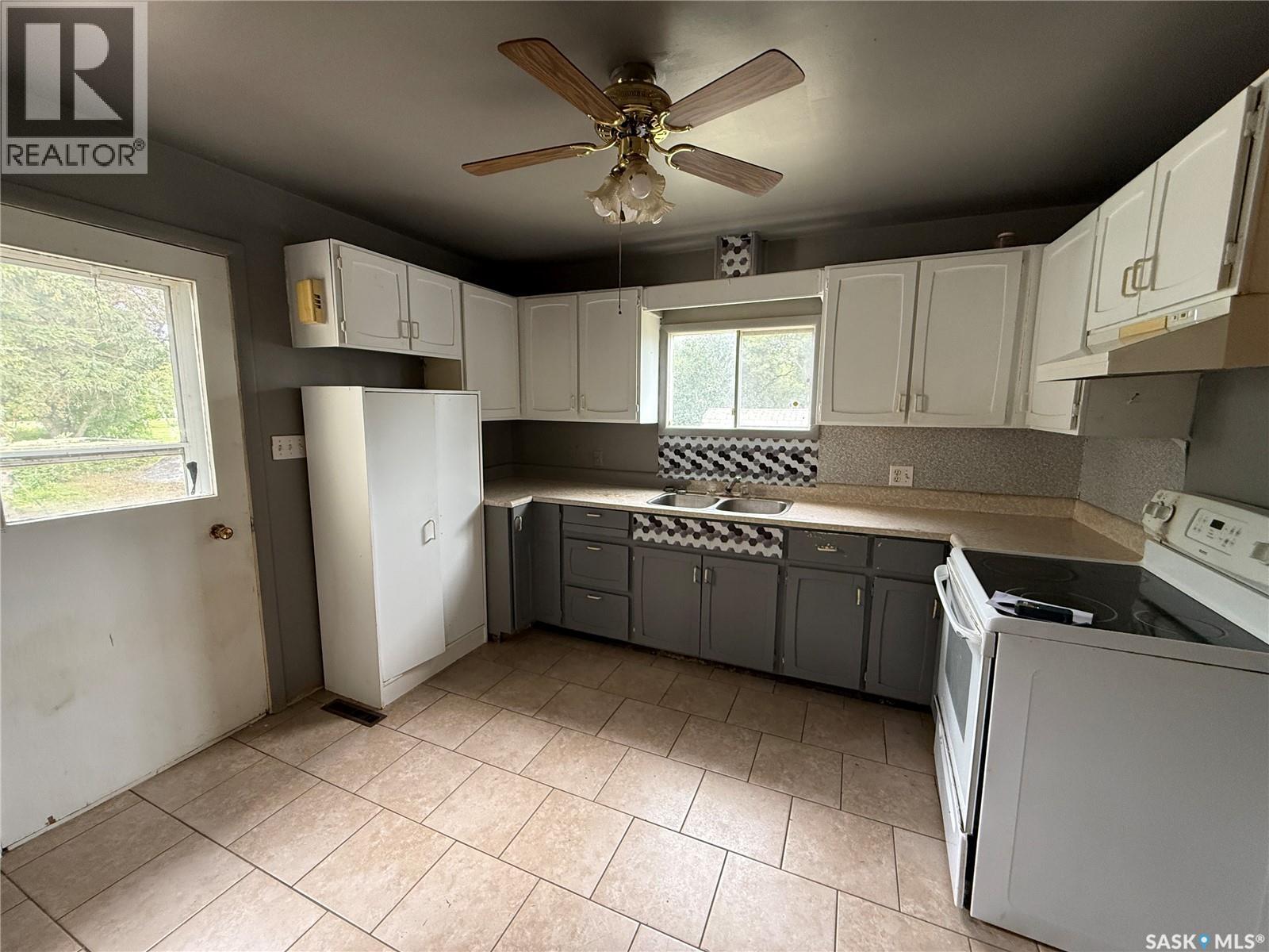 11 Bison Street, Osage, Saskatchewan  S0G 3T0 - Photo 6 - SK045841