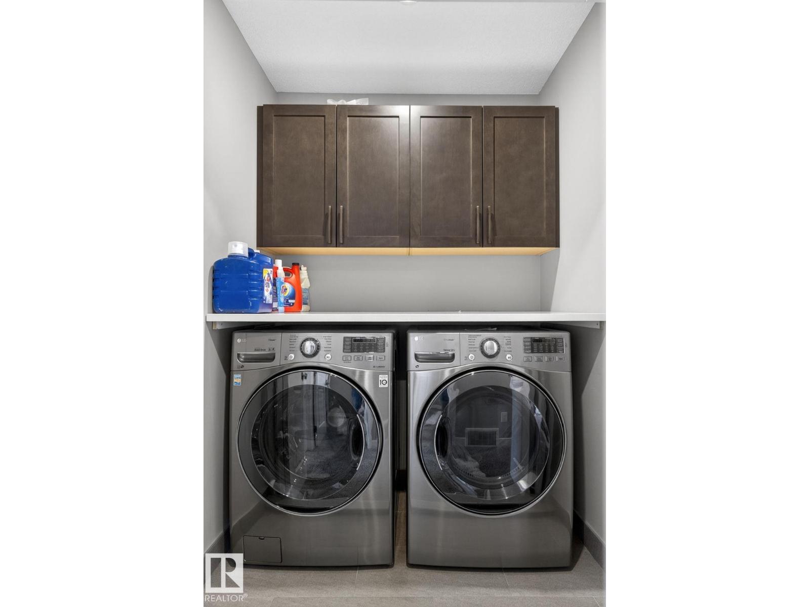 8809 148 ST NW