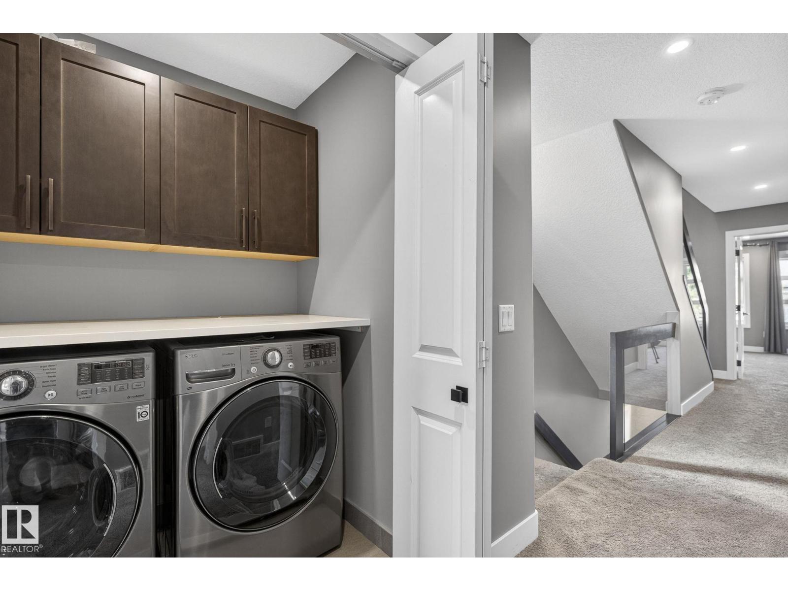 8809 148 ST NW
