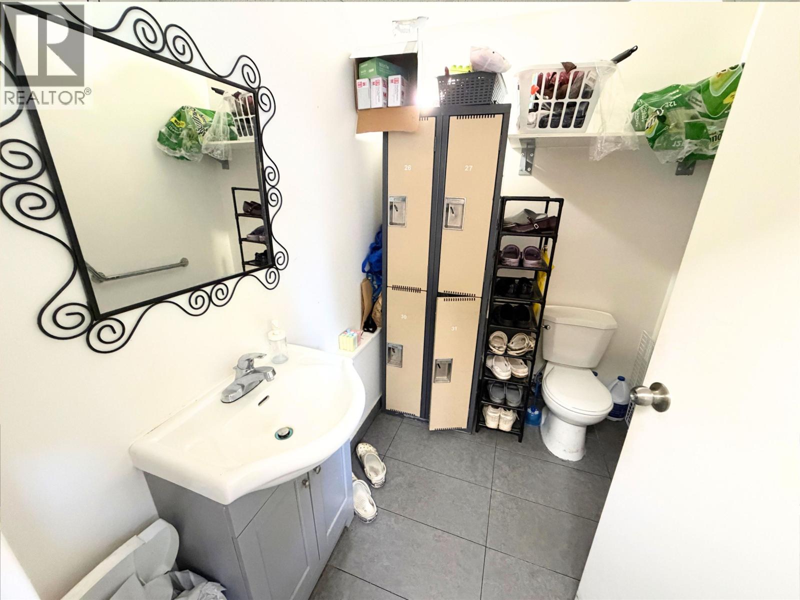 4292 Fraser Street, Vancouver, British Columbia  V5V 4G2 - Photo 13 - C8081199