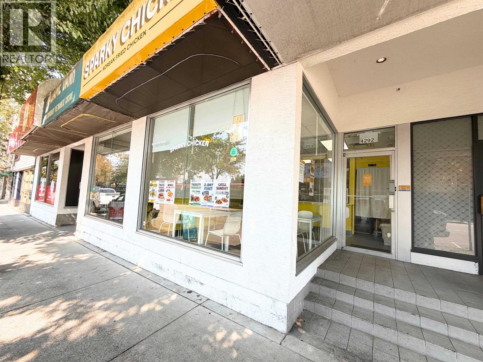 4292 Fraser Street, Vancouver, British Columbia  V5V 4G2 - Photo 4 - C8081199