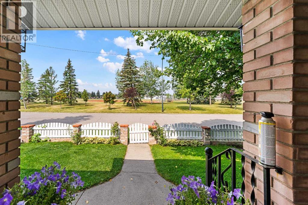 632 Foritana Road SE, Calgary, Alberta  T2A 2B9 - Photo 10 - A2336324