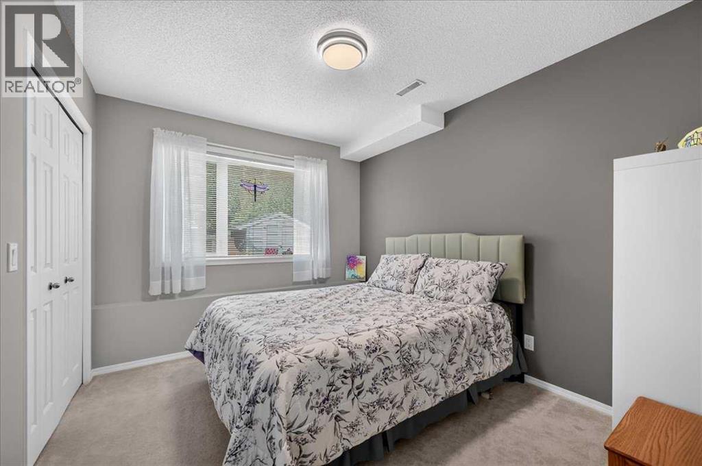 212 Cresthaven Place SW, Calgary, Alberta  T3B 5W4 - Photo 37 - A2337136