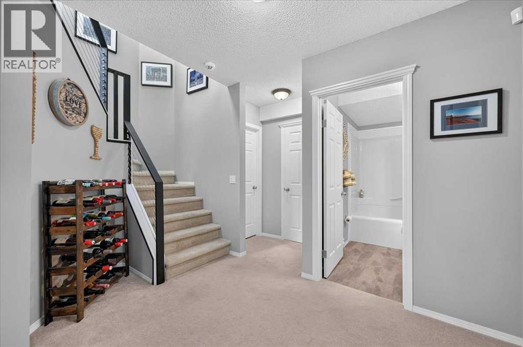 212 Cresthaven Place SW, Calgary, Alberta  T3B 5W4 - Photo 28 - A2337136