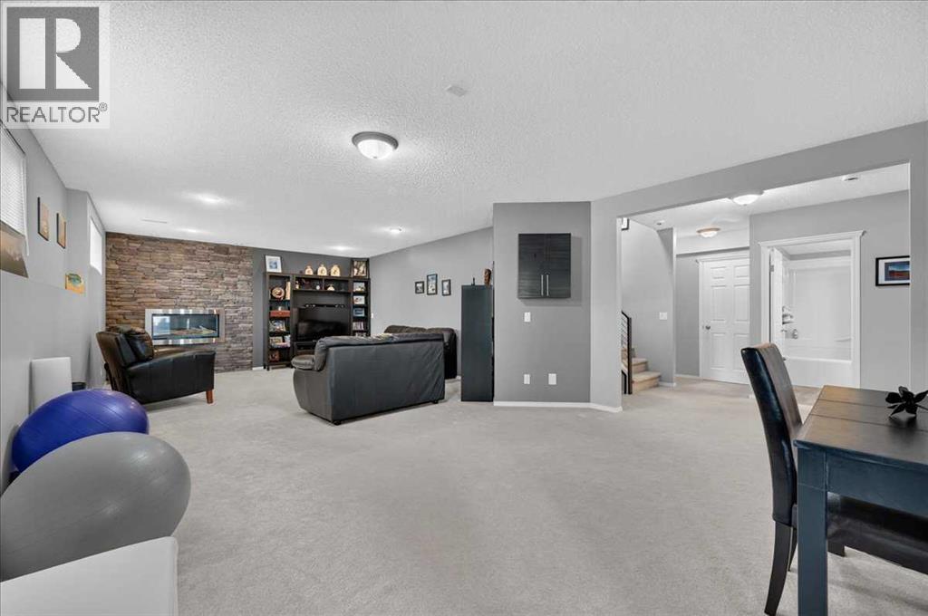 212 Cresthaven Place SW, Calgary, Alberta  T3B 5W4 - Photo 32 - A2337136