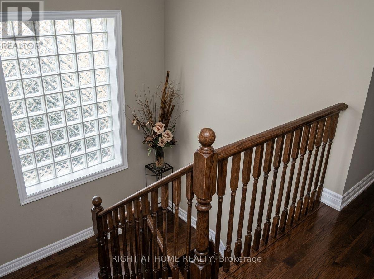 17 Bond Crescent, Richmond Hill, Ontario  L4E 3K2 - Photo 20 - N13685208