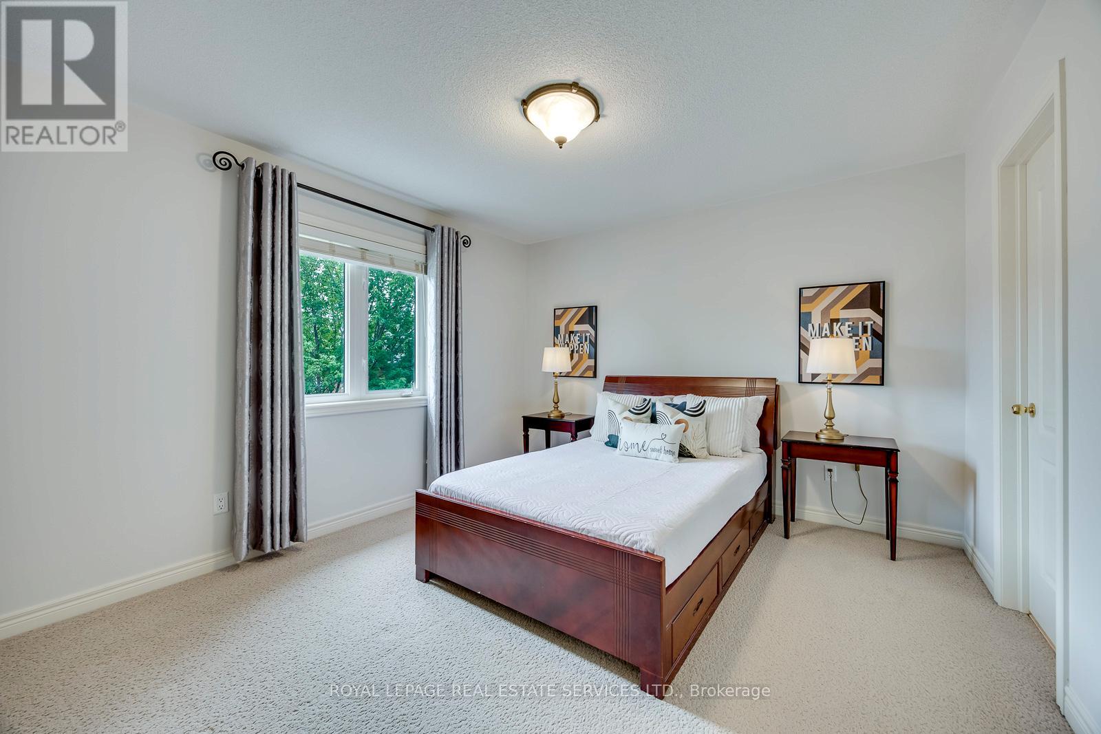 2249 Glazebrook Circle, Oakville, Ontario  L6M 5B5 - Photo 28 - W13686470