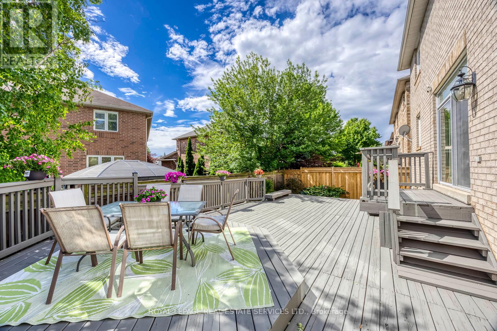 2249 Glazebrook Circle, Oakville, Ontario  L6M 5B5 - Photo 40 - W13686470