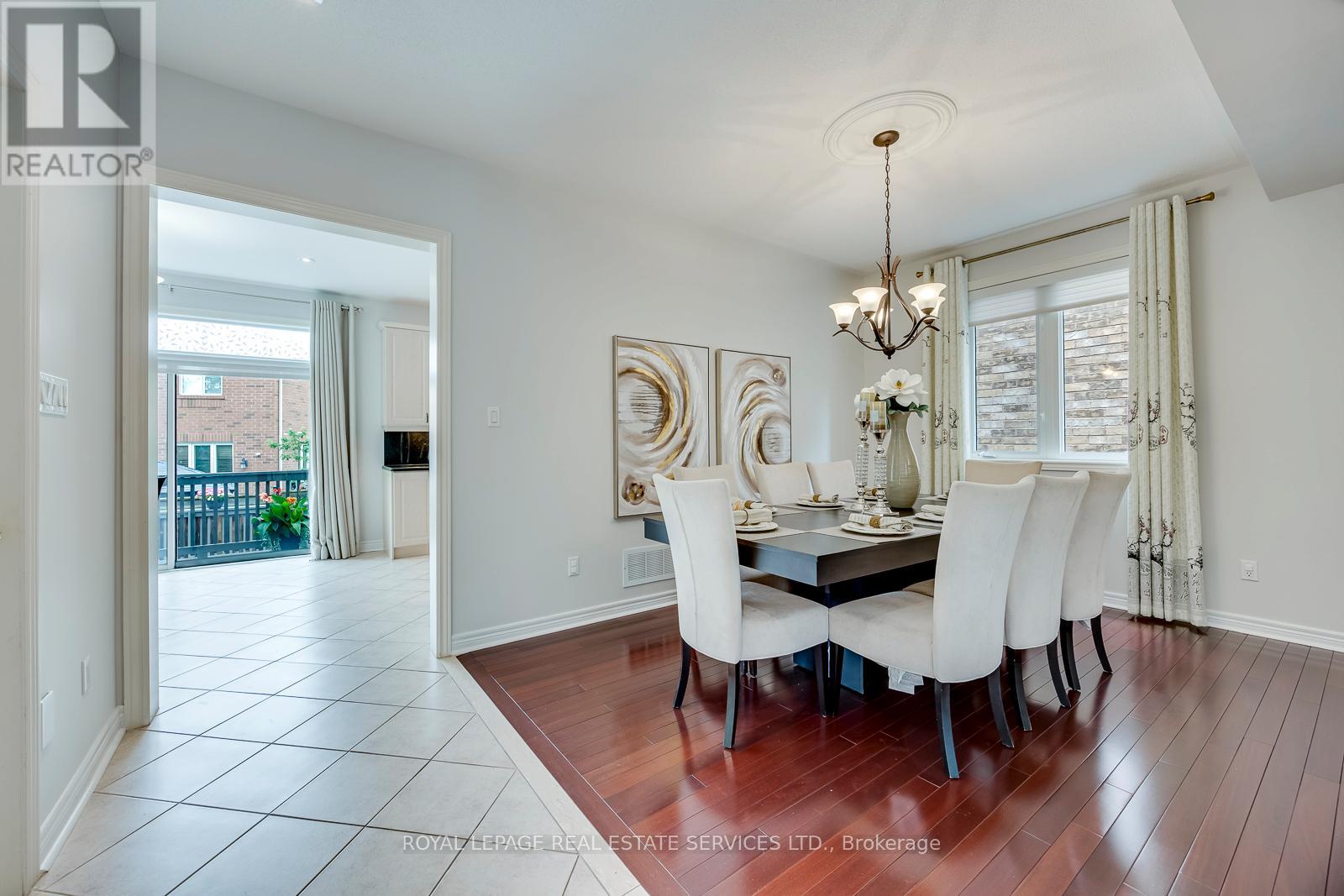 2249 Glazebrook Circle, Oakville, Ontario  L6M 5B5 - Photo 15 - W13686470