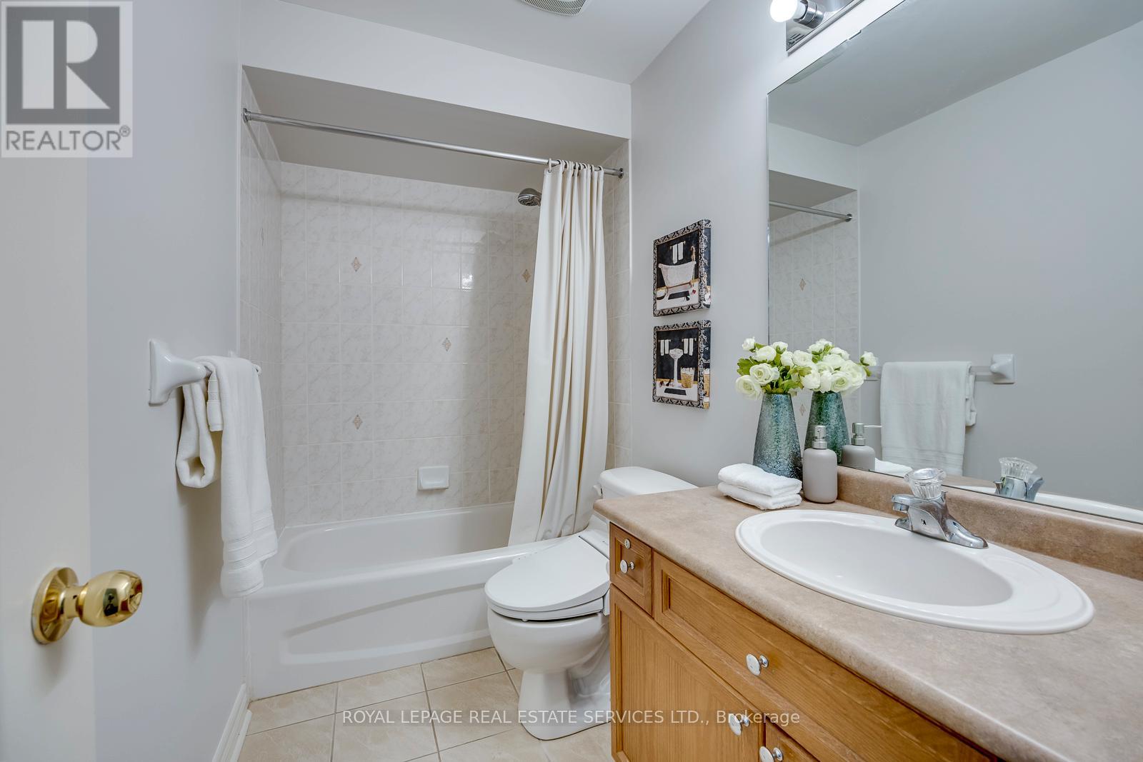 2249 Glazebrook Circle, Oakville, Ontario  L6M 5B5 - Photo 32 - W13686470